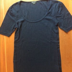 Eddie Bauer S green top with gold thread EUC